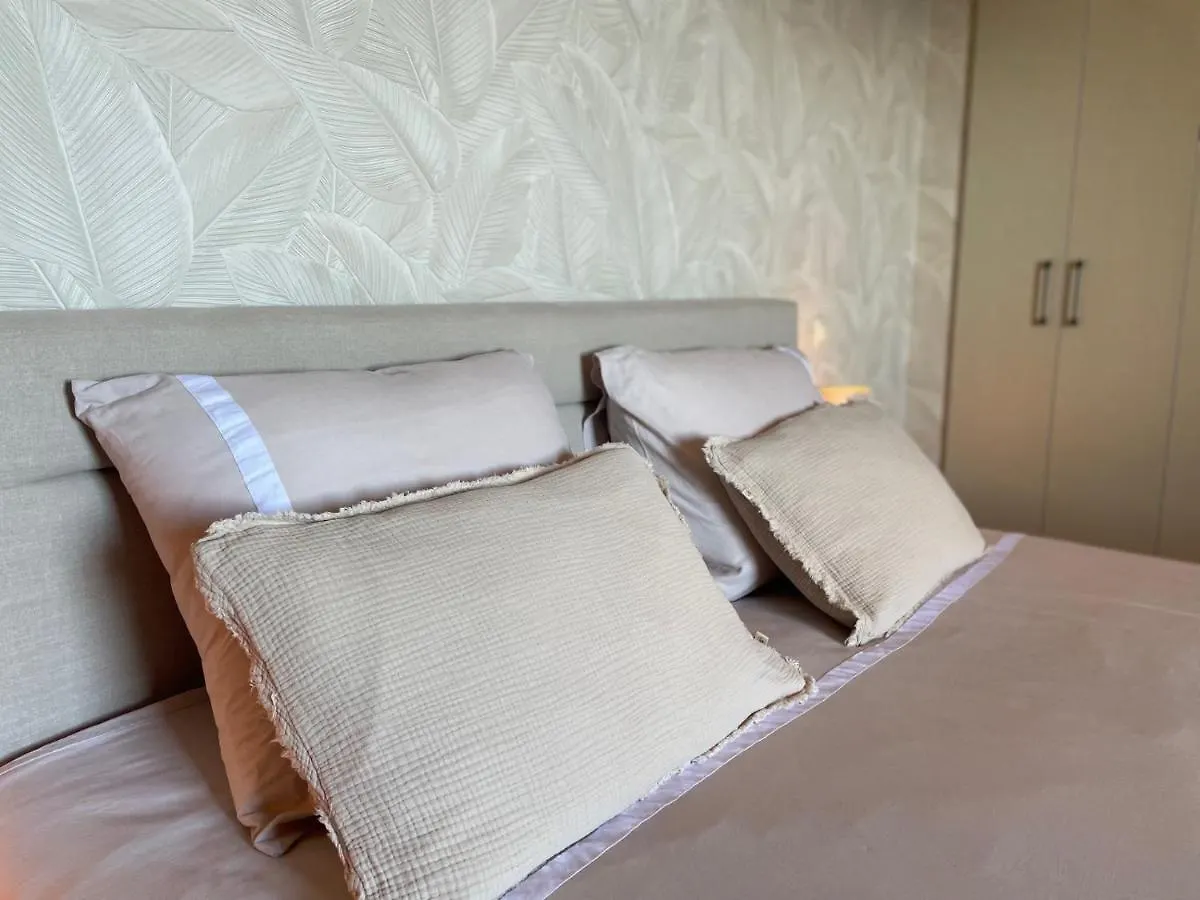 Casa Do Mundo Madeira Bed & Breakfast Gaula 0*,