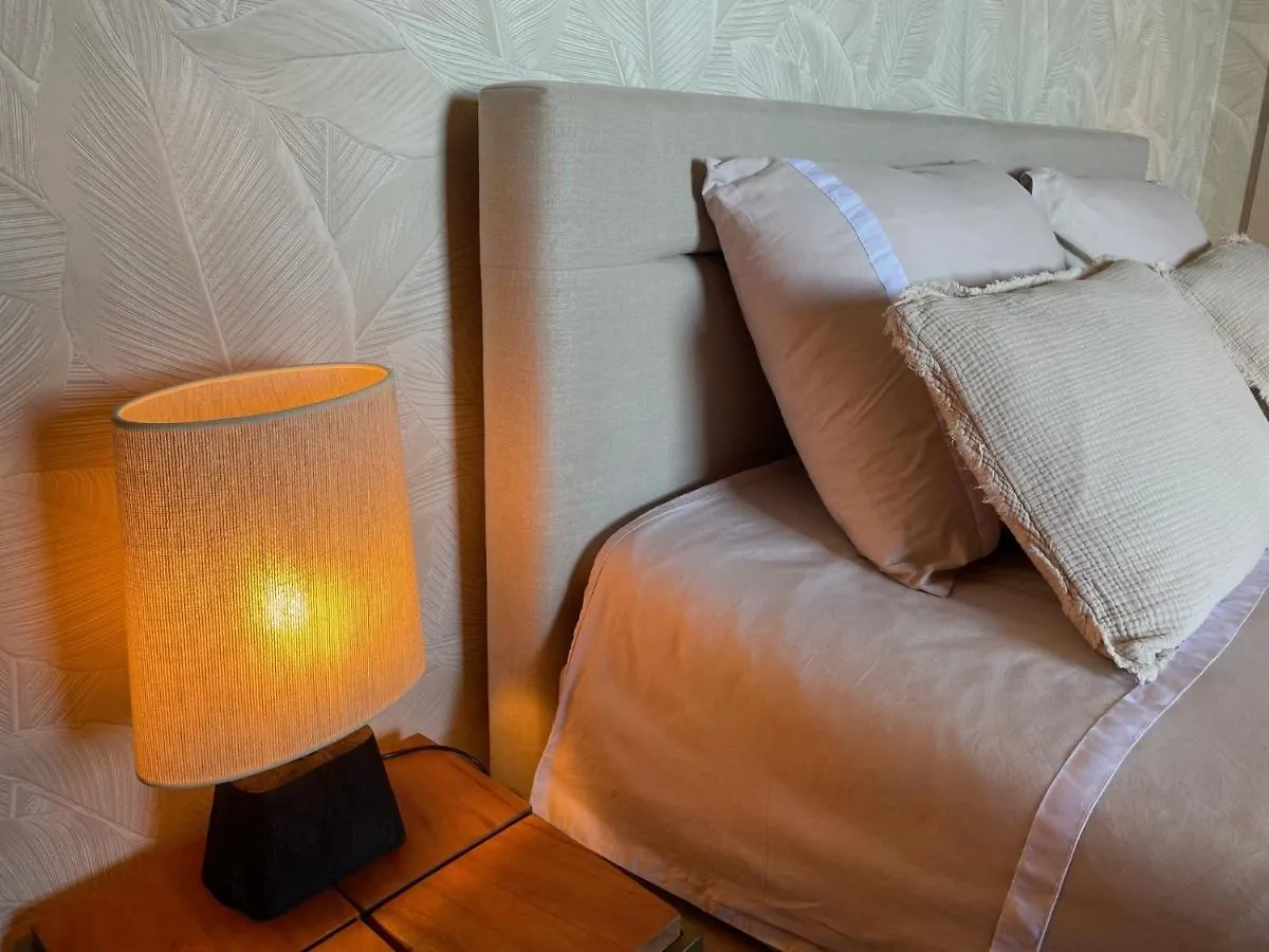 Casa Do Mundo Madeira Bed & Breakfast Gaula